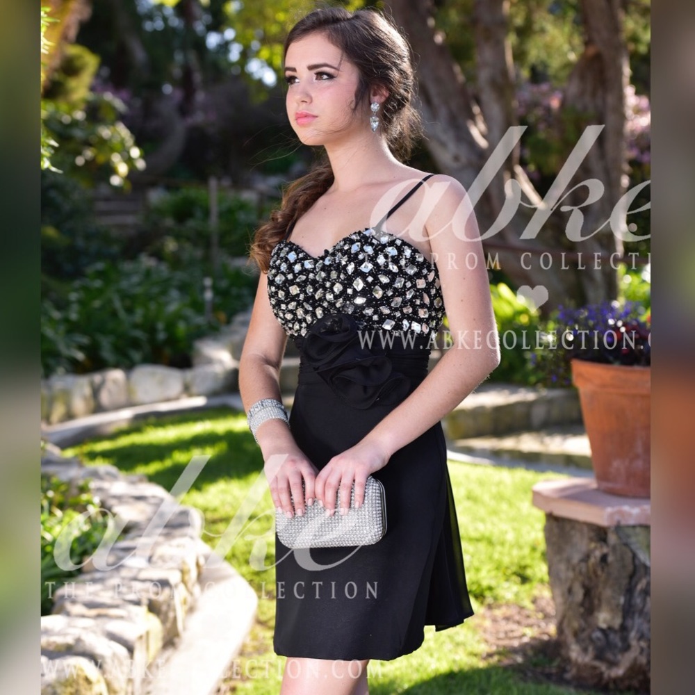 NWT 🖤 Little Black Dress w/ Rhinestones & Chiffon